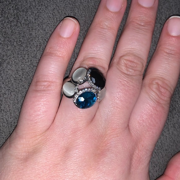 Jewelry - Costume jewelry ring silver colour with stones SZ 10